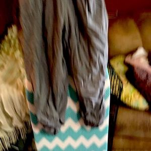 Maternity cropped gray leggings